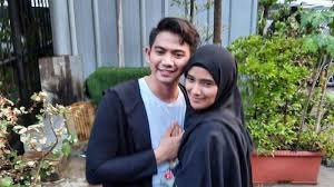 Pajang wajah tersenyum, nadya mustika rahayu bicara soal dendam. Nadya Mustika Rahayu Bongkar Obrolannya Dengan Lesty Kejora Saat Memeluknya Di Pelaminan Tribunnews Com Mobile