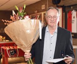 VEERTIG JUBILARISSEN GEHULDIGD TIJDENS ALGEMENE LEDENVERGADERING