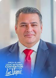 Juan Proano's Instagram, Twitter & Facebook