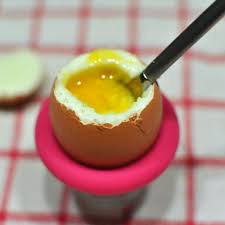 Oeuf A La Coque Temps De Cuisson Des Oeufs Coque Ta Recette Facile Recette Comment Cuire Des Oeufs Recettes De Cuisine Recette Cuisine Facile