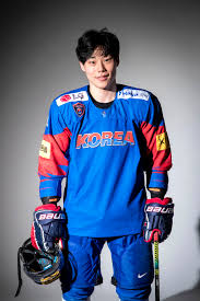 남북 여자 아이스하키 단일팀의 주전 수비수 마리사 브랜트(26·한국명 박윤정)는 지난 4일 bbc 코리아와 이메일 인터뷰에서 올림픽 개막을 앞둔 소감을 이렇게 말했다. ì•„ì´ìŠ¤í•˜í‚¤ íƒœê·¹ ë‚¨ë§¤ Ncaa ì°ê³  ë² ì´ì§• ê°ˆ ê²ƒ ì¤'ì•™ì¼ë³´