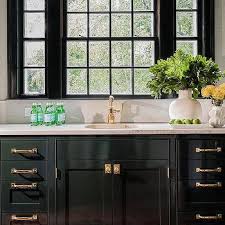 Jun 25, 2021 · green kitchens are having a moment right now, from green kitchen cabinet ideas to green kitchen tile and more. Green Kitchen Cabinets Contemporary Kitchen Porters Paint Belle Meade Green The Wills Company
