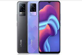 Vivo Y73 with triple rear cameras ...