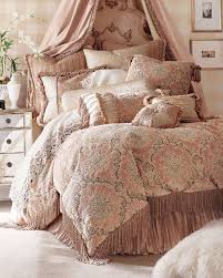 اجمل اثاث المفارش مفارش غرف نوم عصريه مفارش غرف نوم كلاسيكية Bed Linens Luxury Comfortable Bedroom Elegant Bedroom