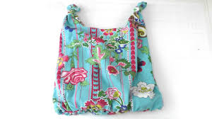 Den konnte ich doch nicht in altkleider geben! Diy Tasche Ohne Nahen Fur Den Sommer Aus Einem T Shirt Aus Alt Mach Neu Youtube