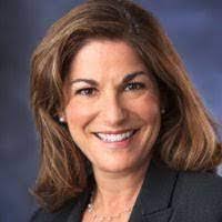 Lori Lanz's Instagram, Twitter & Facebook