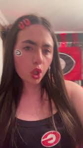 Heather Feinberg's Instagram, Twitter & Facebook