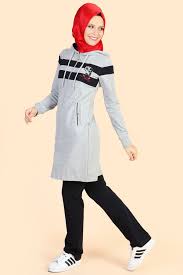 Gri Tesettur Spor Tunik Modelleri Moda Moda Stilleri Tunik
