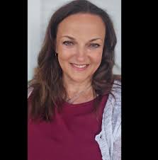 Ura je 22.22 Univerzum številk ti sporoča, da lahko pričakuješ: Sporočilo,  srečanje, klic, pogovor, novica... Vpiši takoj, ko zagledaš to sporočilo  22.22 v komentar. Naslednjih 24 ur.