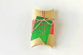 Maybe you would like to learn more about one of these? 8 Weeks To Diy Holiday Gift Giving Week 3 Gift Card Giving Cricut