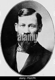 The bee-keeper's guide : or Manual of the apiary . Bee culture; Bees. 508  THg bbb-kkbper's guide; The abdomen is long and segmented, a shield-lik«  plate covers the head, and the