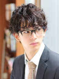 geek handsome ショート パーマ メンズ ヘアスタイル 天然パーマ