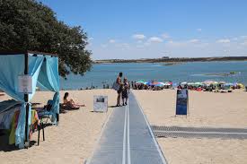 Maybe you would like to learn more about one of these? Reguengos De Monsaraz Promove Acao De Limpeza Na Praia Fluvial S