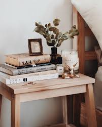Pin By Emily Pipes On Bedroom In 2020 Home Decor Decor Farm House Living Room