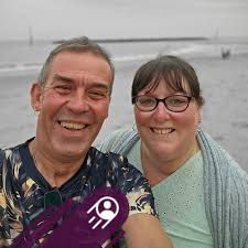 Got a 125xdv It's got a flat battery, how do I go about starting it as I  have no idea where the battery is and can't get the seat up