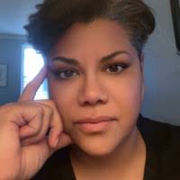 Linda Nieves Email & Phone Number