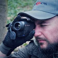 If it isn't Lee Perryman