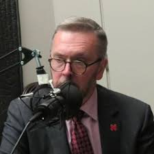 Stream Randy Bretz music