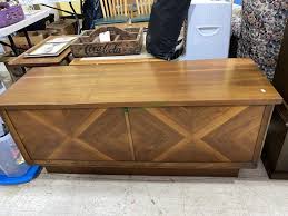 Check spelling or type a new query. Mid Century Modern Walnut Lane Cedar Chest 22 X Gnc Antiques Llc