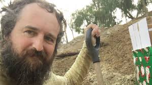 LA psychologist awaits fate after sending horse manure to Treasury  Secretary