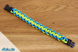 Paracord armbänder und zubehör sind sehr kundengerecht und vielfältig. Paracord Armband Selber Machen Diy Anleitung Zum Flechten Talu De