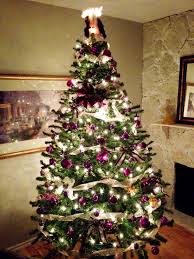 As winter holidays unfold, we invite you to have a look at some inspiring christmas decorations and decide on how to purple christmas tree decorations diy christmas ornaments christmas colors all things christmas christmas themes christmas. Purple Gold Christmas Tree Decorations Novocom Top