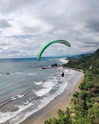 At airsports insurance bureau limited we are proud to offer independent quotations tailored to a wide variety of hang gliders and paragliders, whatever your level of experience. Tandem Paragliding Tours And Paragliding Courses In Dominical Costa Rica From Zion Paragliding