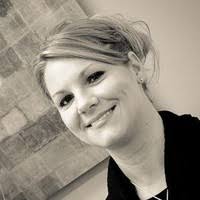 Kimberly Folsom's Instagram, Twitter & Facebook