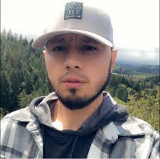 Dexter Morgan, Serial Cat 添加了...