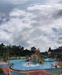 Main Air Di Gumati Water Park Bogor Air