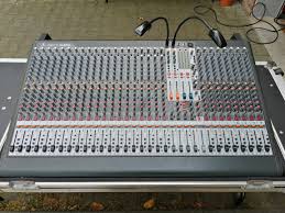 ᐈ euro € (eur)/moldovan leu (mdl) wechselkurs in echtzeit. Behringer Xenyx Xl 3200 Incl Transportcase 300 Eur Gebrauchte Veranstaltungstechnik De Der Marktplatz Fur Gebrauchte Veranstaltungstechnik