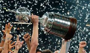 Copa libertadores 2021 latest results, copa libertadores 2021 current season's scores. Copa Libertadores Trofeo Medellin Inder Antioquia Atletico Nacional Trofeo De La Copa Libertadores Estara Exhibido Hasta El Martes En La Tarde Medellin Caracol Radio