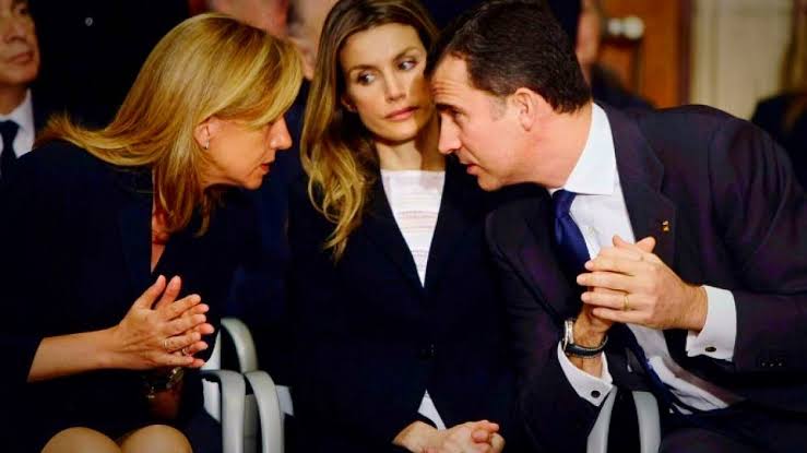 Letizia estalla y frustra un encuentro entre el Rey Felipe y la Infanta  Cristina