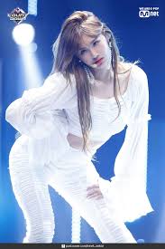 190321 Everglow Bon Bon Chocolate At M Countdown Kpop Girls Kpop Girl Groups Aisha