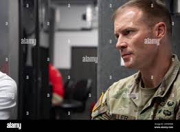 U s army commander lt col hi-res stock photography and images