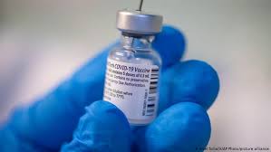 Szczepionka rna ( modrna zamknięty w nanocząsteczkach lipidowych ). Szczepionka Przeciw Covid 19 Dziala Tez Na Zmutowany Wirus Zycie W Niemczech Spoleczenstwo Lifestyle Ciekawostki Dw 22 12 2020