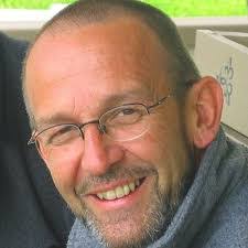 Roger Seward's Instagram, Twitter & Facebook