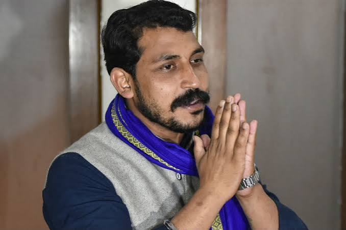 Bhim Army leader chandrashekhar azad challenges Mohan Bhagwat to open debate on reservation - News18 हिंदी