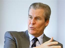 Pittsburgh group wins grant to create online health network: Macy's CEO to  step down