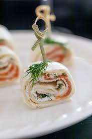 Lachs Frischkase Rollchen Rezept Sweets Lifestyle Rezept In 2020 Rezepte Fingerfood Lecker