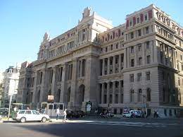 Víctimas de la toma del palacio de justicia se niegan a que la jep se haga cargo de sus casos. Datei Palacio De Justicia Jpg Wikipedia