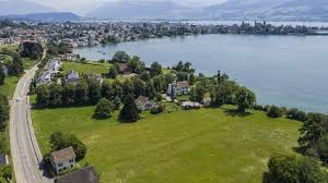 Roger federer, born 8 august 1981, is a swiss professional tennis player who is currently ranked wor. Umweltorganisation Stoppt Bau Von Federers Villa In Rapperswil Jona Fm1today