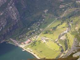 We would like to show you a description here but the site won't allow us. Lysestrasse Sehenswurdigkeiten In Forsand Sandnes Fjord Norway
