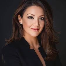 Lisa Chenevert's Instagram, Twitter & Facebook