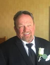 Robert Hogue's Instagram, Twitter & Facebook