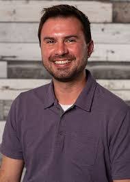 Aaron Ettinger's Instagram, Twitter & Facebook