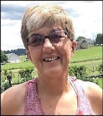 Barbara Lamson's Instagram, Twitter & Facebook