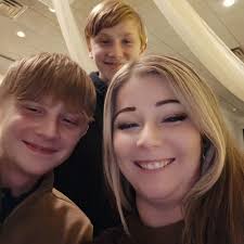 10/27/2022, 7:25 pm, my last duty to my son is over. 32 years of loving and  caring for him are over. My heart is in so many pieces that they will never