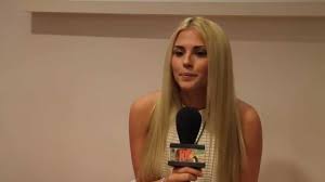 The latest tweets from kelly vedovelli (@kellyvedovelli). Kelly Vedovelli Interview Pour I Live U Youtube