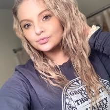 Kathy Alloway's Instagram, Twitter & Facebook